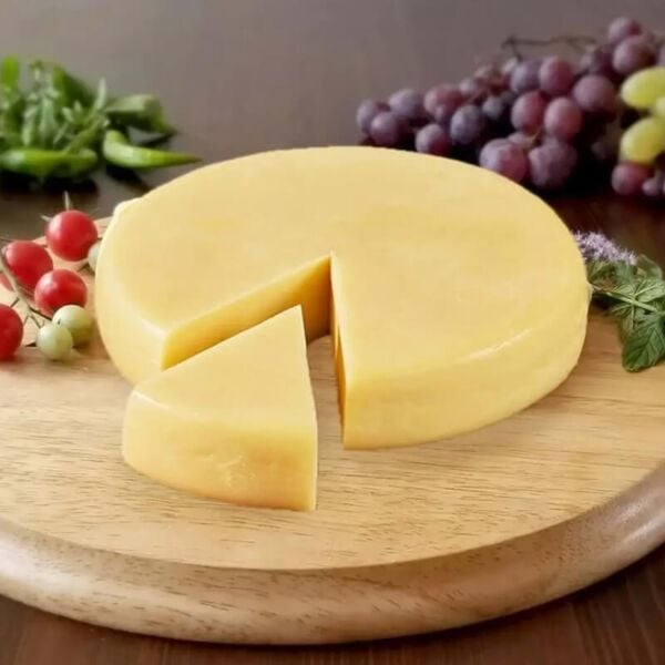 Şenyuva Kars Göbek Kaşar Peyniri 1000gr