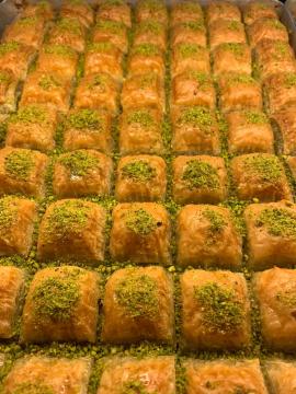Fıstıklı Baklava Kg